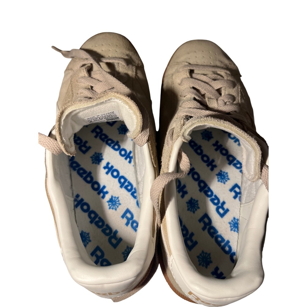 Reebok Club C 85 Suede Gum Sole Sneakers Tan Beige Classic Casual Size 8 - Picture 8 of 10